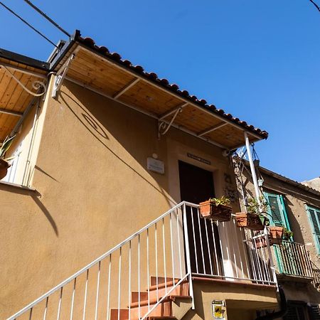 Brezza Marina Acomodação com café da manhã Tropea Exterior foto