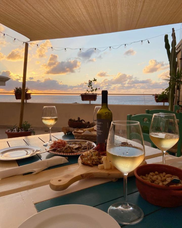 Brezza Marina Acomodação com café da manhã Tropea Exterior foto