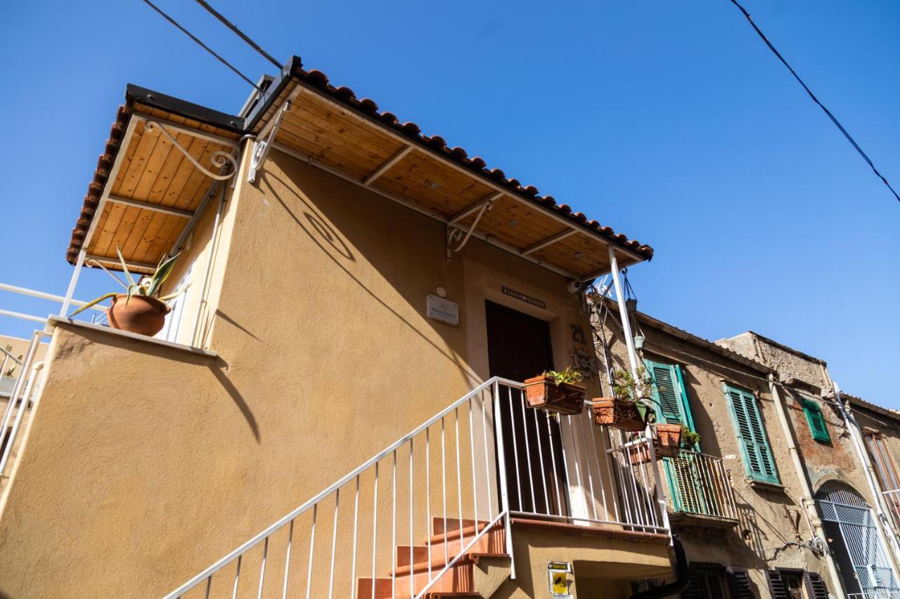 Brezza Marina Acomodação com café da manhã Tropea Exterior foto